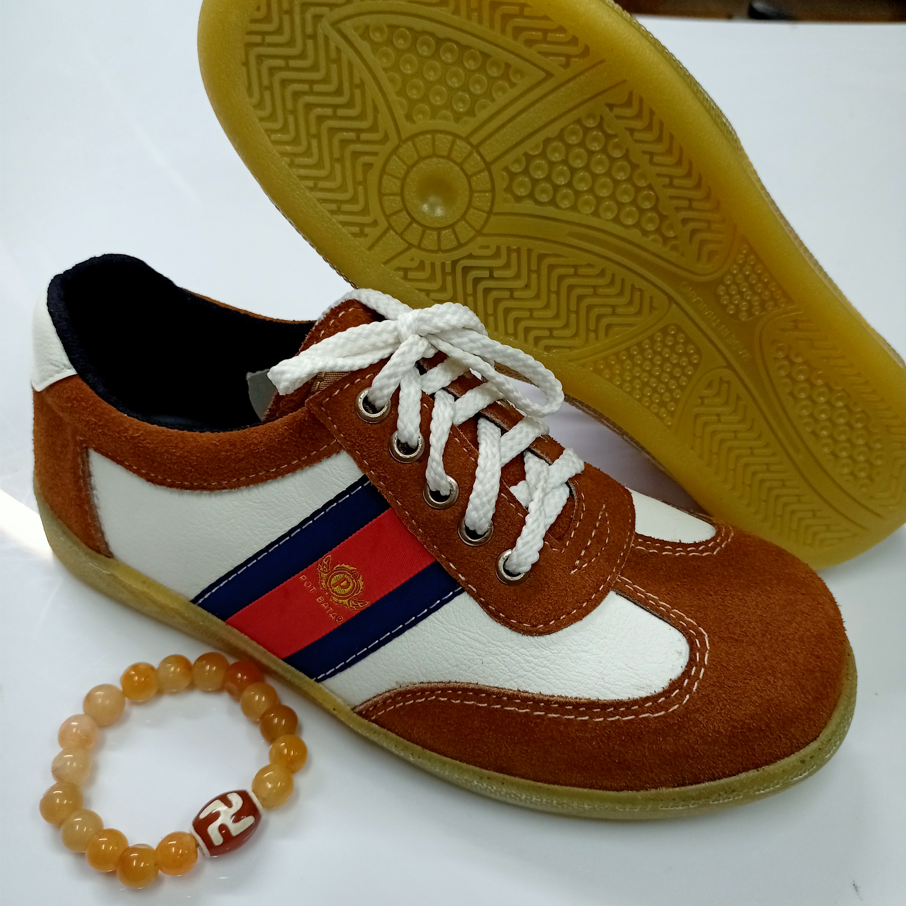 มาใหม่จ้า รองเท้าเซฟตี้หุ้มส้น รุ่นตองพีหนังกลับ ไซส์ 39-45 ไม่ต้องเผื่อเบอร์นะคะ สวยสุดๆ รับรอง เบา ทน สวย เก๋ เท่