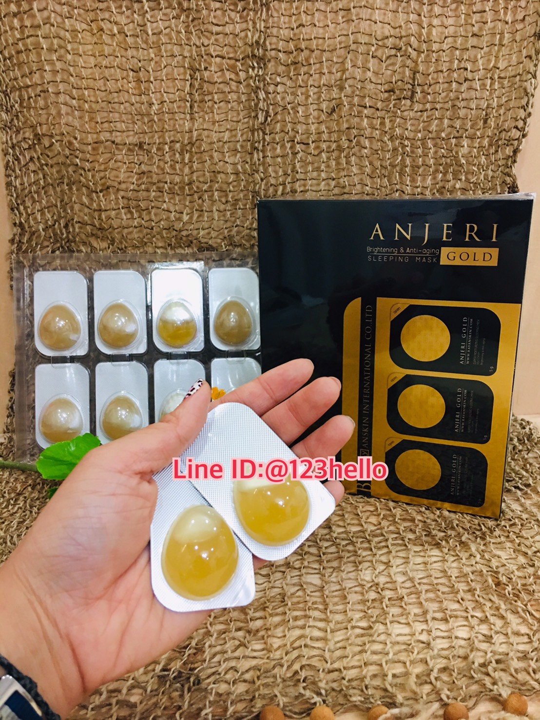 Anjeri Gold Sleeping Mask แอนเจอรี่ โกลด์ สลิปปิ้งมาร์ค 5g. x 16 Pcs.