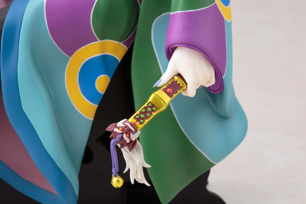 Kusuriuri ARTFX J