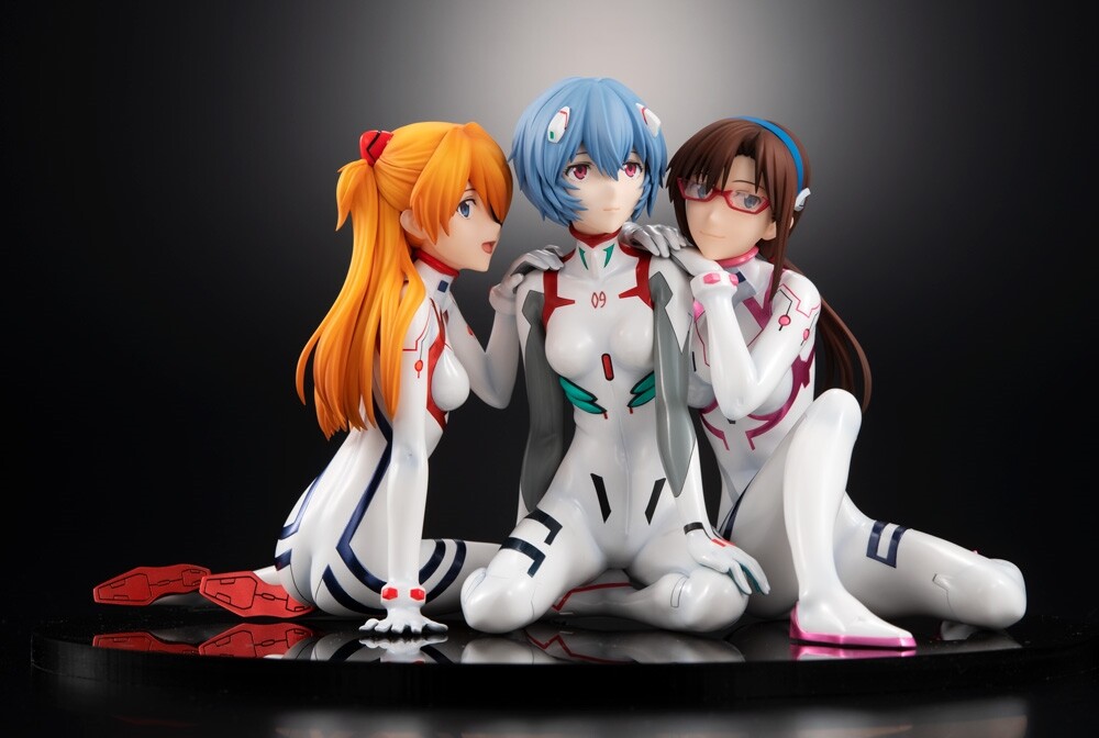 Ayanami Rei - Makinami Mari Illustrious - Souryuu Asuka Langley Newtype Cover ver.