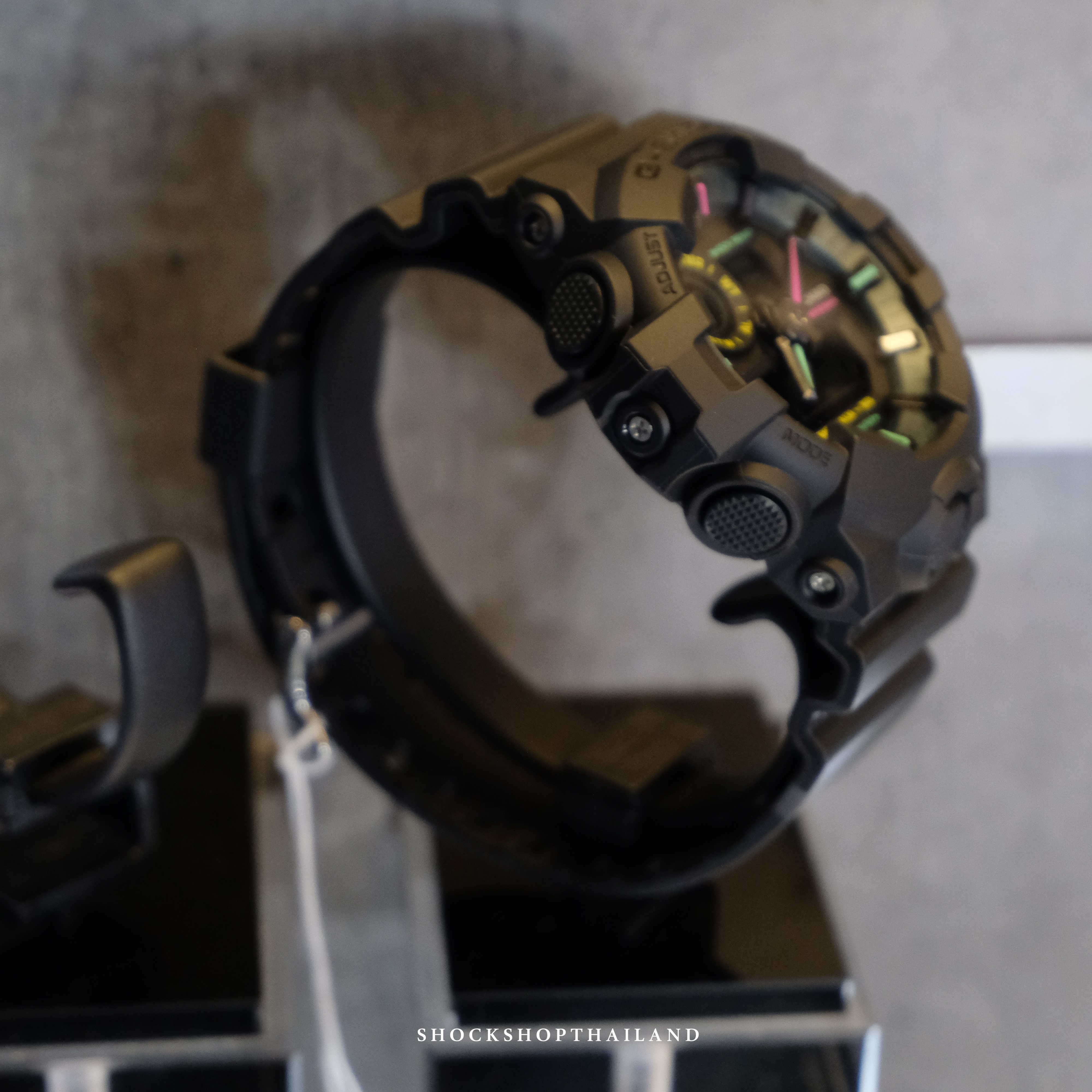 นาฬิกาผู้ชาย G-SHOCK รุ่น GA-700MF-1A ซีรีส์ GA-700 จีช็อค