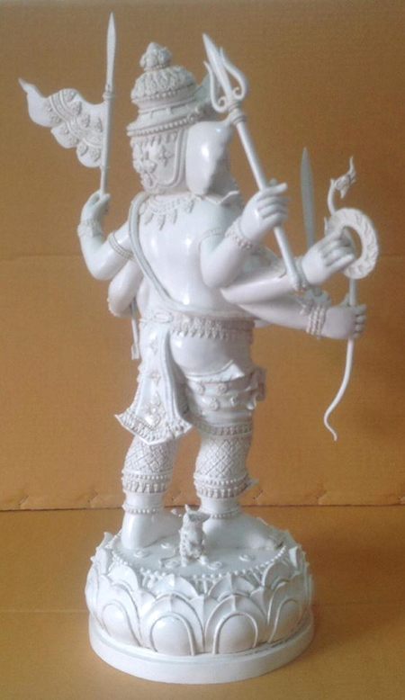 พระพิฆเนศ ปางปราบพญามาร 8 กร 9นิ้ว ทองเหลือง สีขาว