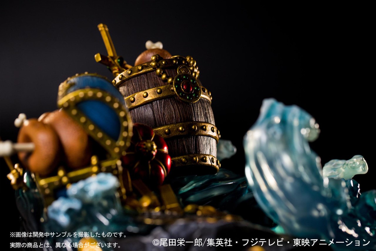 Monkey D. Luffy One Piece Log Collection Statue