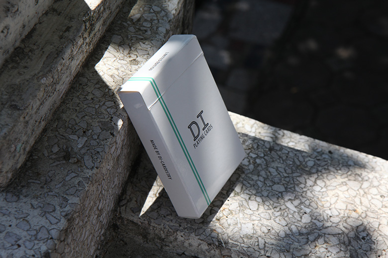 Di Playing Cards (Cardistry)