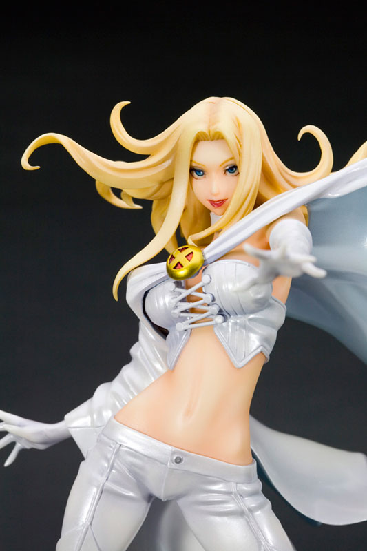 Emma Frost 1/7 Kotobukiya