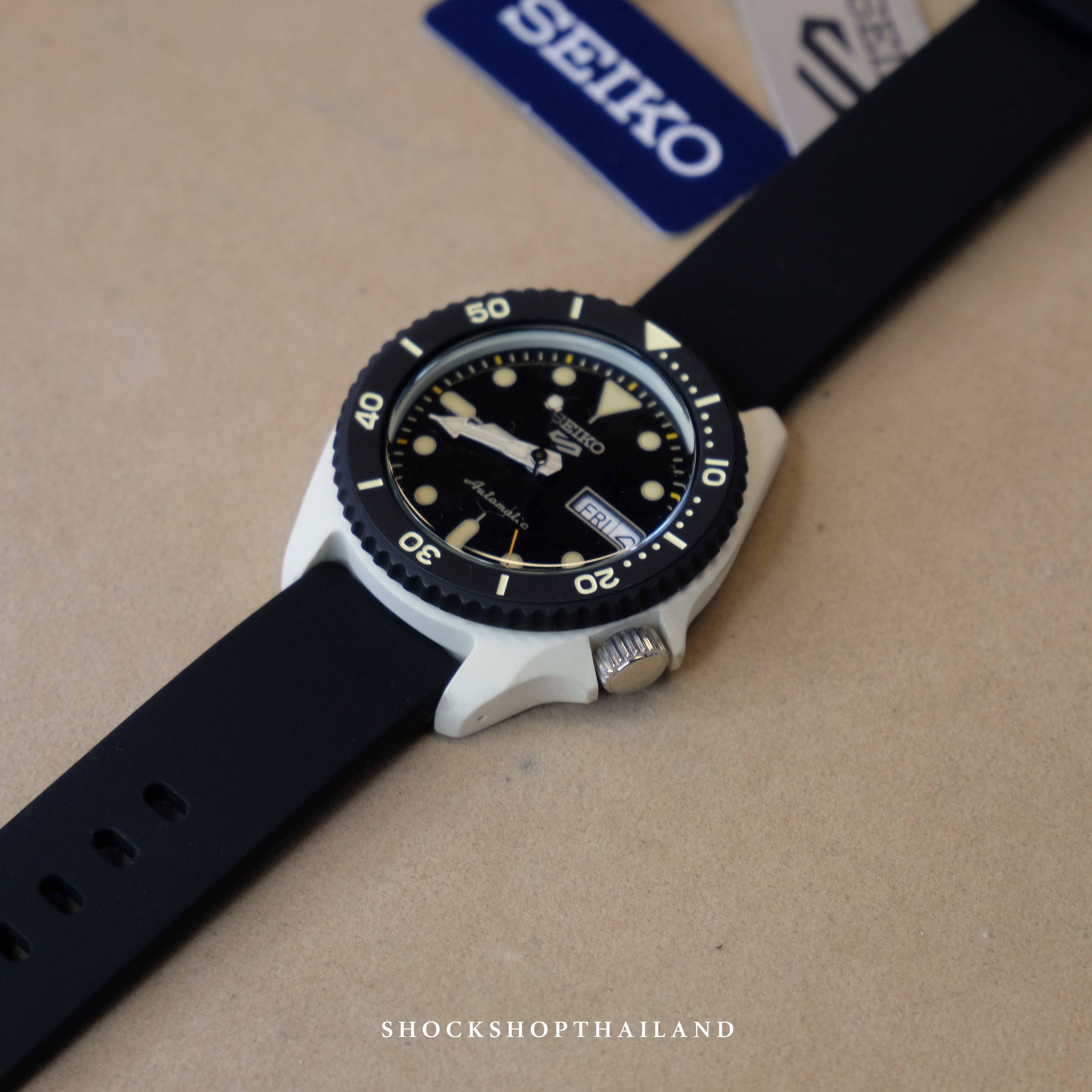 นาฬิกามือสอง ของแท้ Seiko 5 Sport Special Edition Resin Case Collection รุ่น SRPG79K