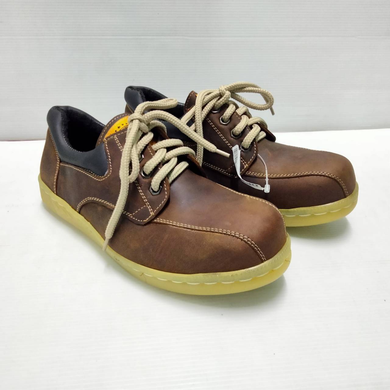 รองเท้าเซฟตี้รุ่นหนังช้างวินเทจ