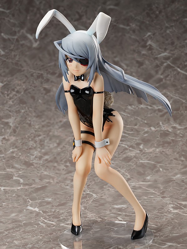 Laura Bodewig Bareleg Bunny Ver