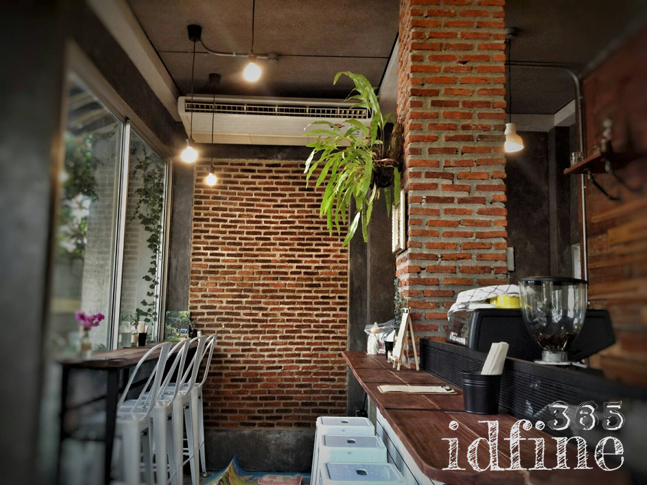 รีโนเวทร้านกาแฟ Coffee Tree @Tiwanon Soi 3