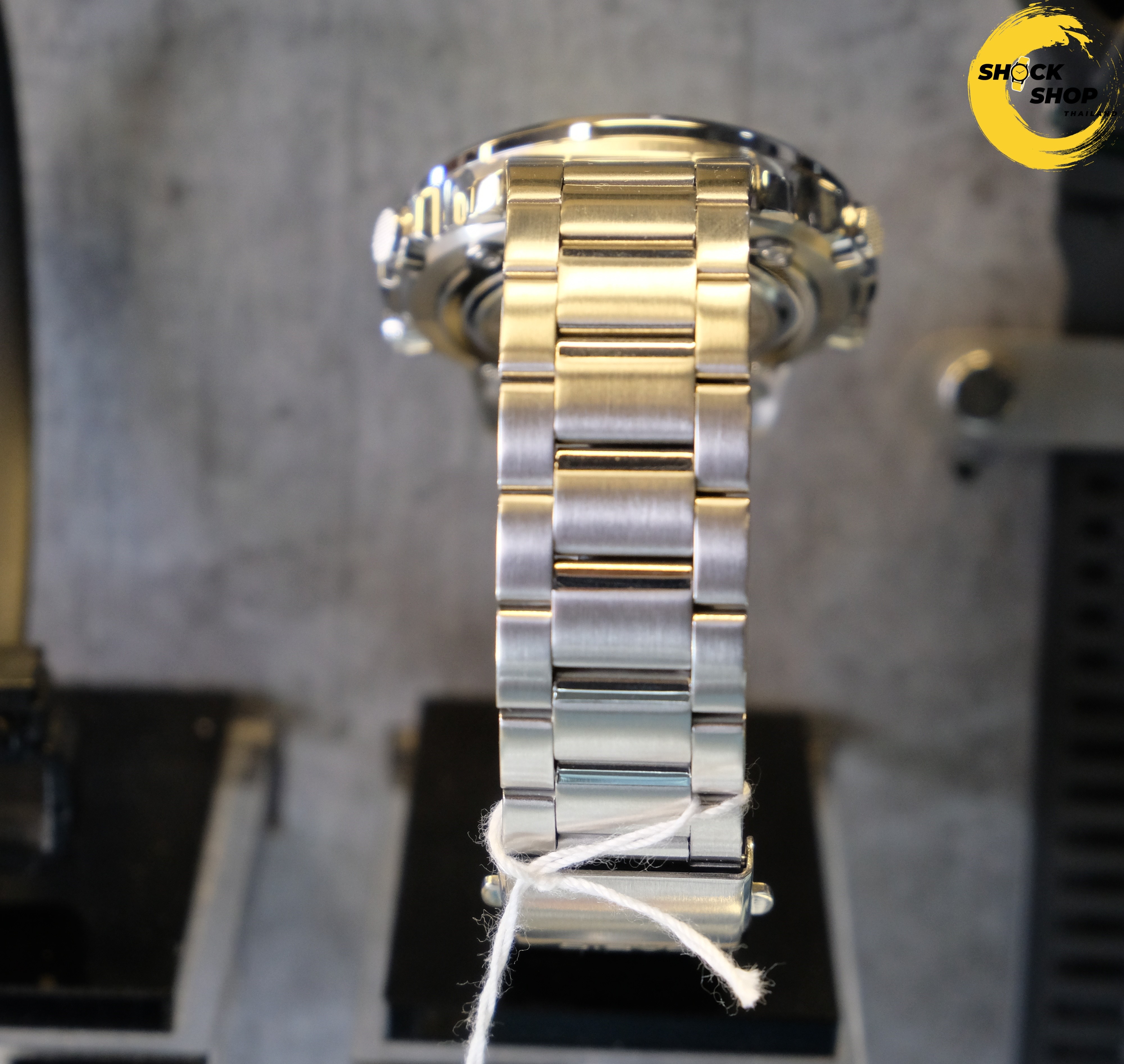 นาฬิกาผู้ชาย Casio รุ่น AMW-880D-2A2V คาสิโอ