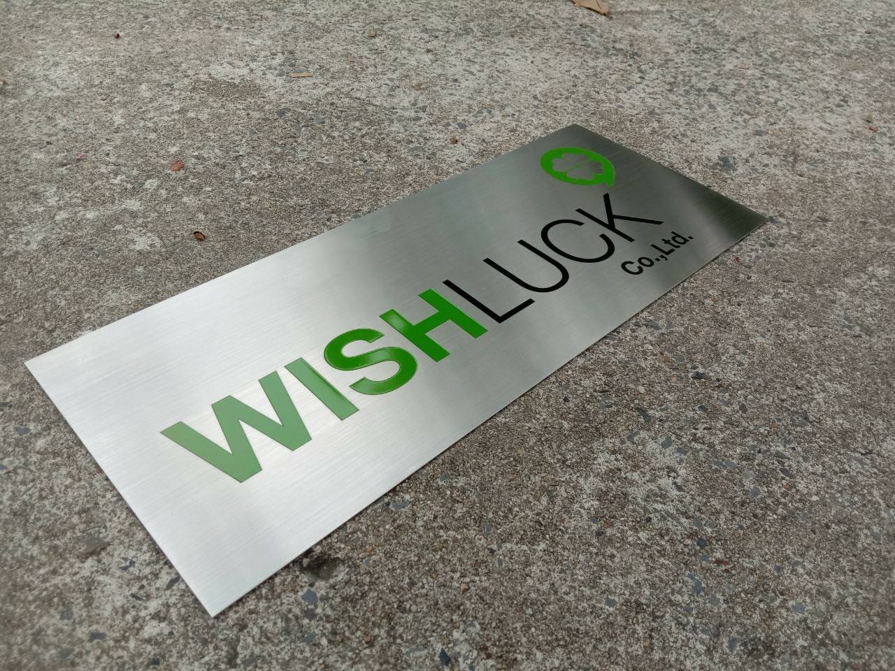 ป้ายสแตนเลสกัดกรด - WISHLUCK CO.,LTD
