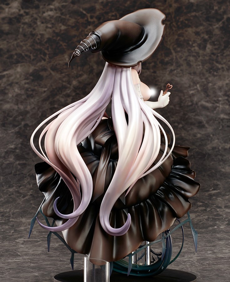 October 31st Witch : Miss Orangette