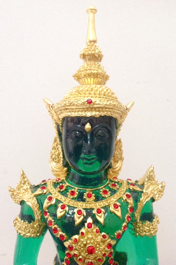 พระแก้วมรกต 9 นิ้ว ชุดฤดูร้อน ปิดทองแท้