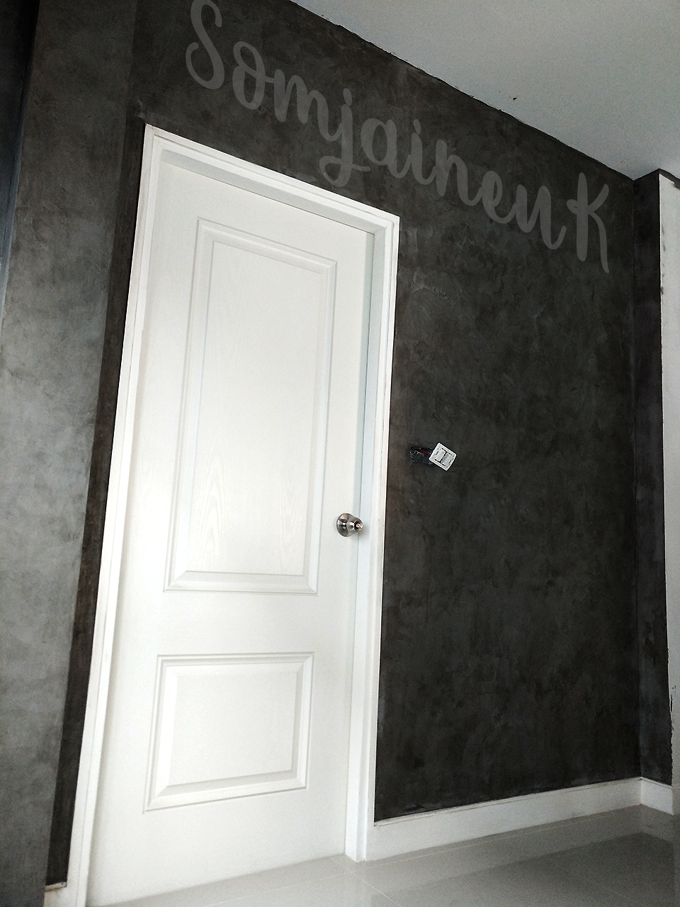 ฉาบผนังปูนลอฟท์บ้านเดี่ยว ชั้นล่างพื้นที่รวม 70 ตร.ม. @หมู่บ้าน H.Cape Serene สุขาภิบาล 2