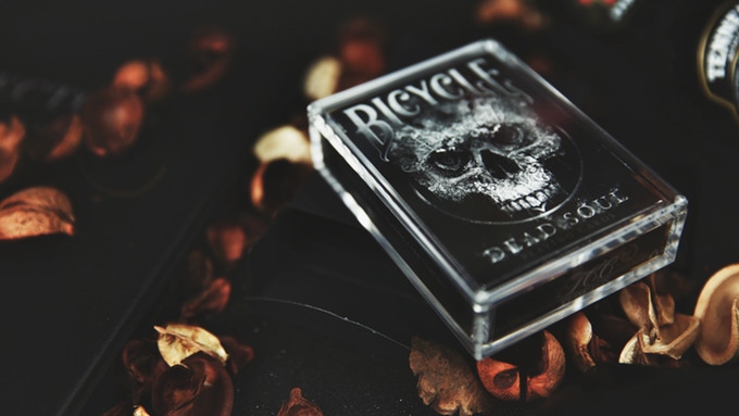 เคสใส ใส่ไพ่ / Crystal Playing Cards Display Case