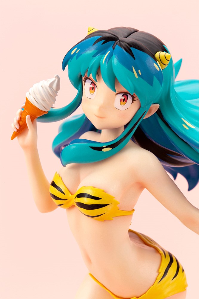 Lum ARTFX J