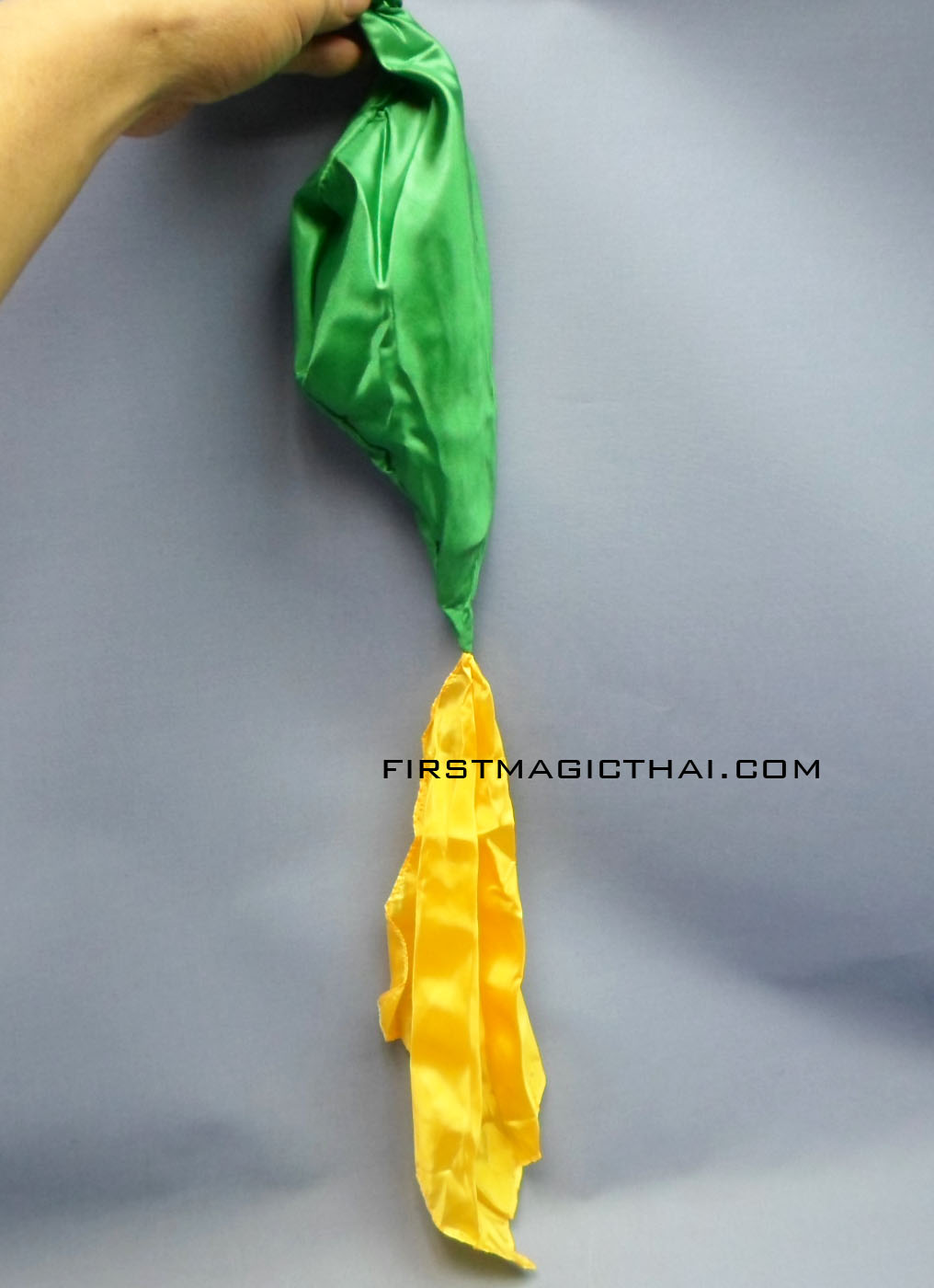 ผ้าเปลี่ยนสี / Color Changing Hankey