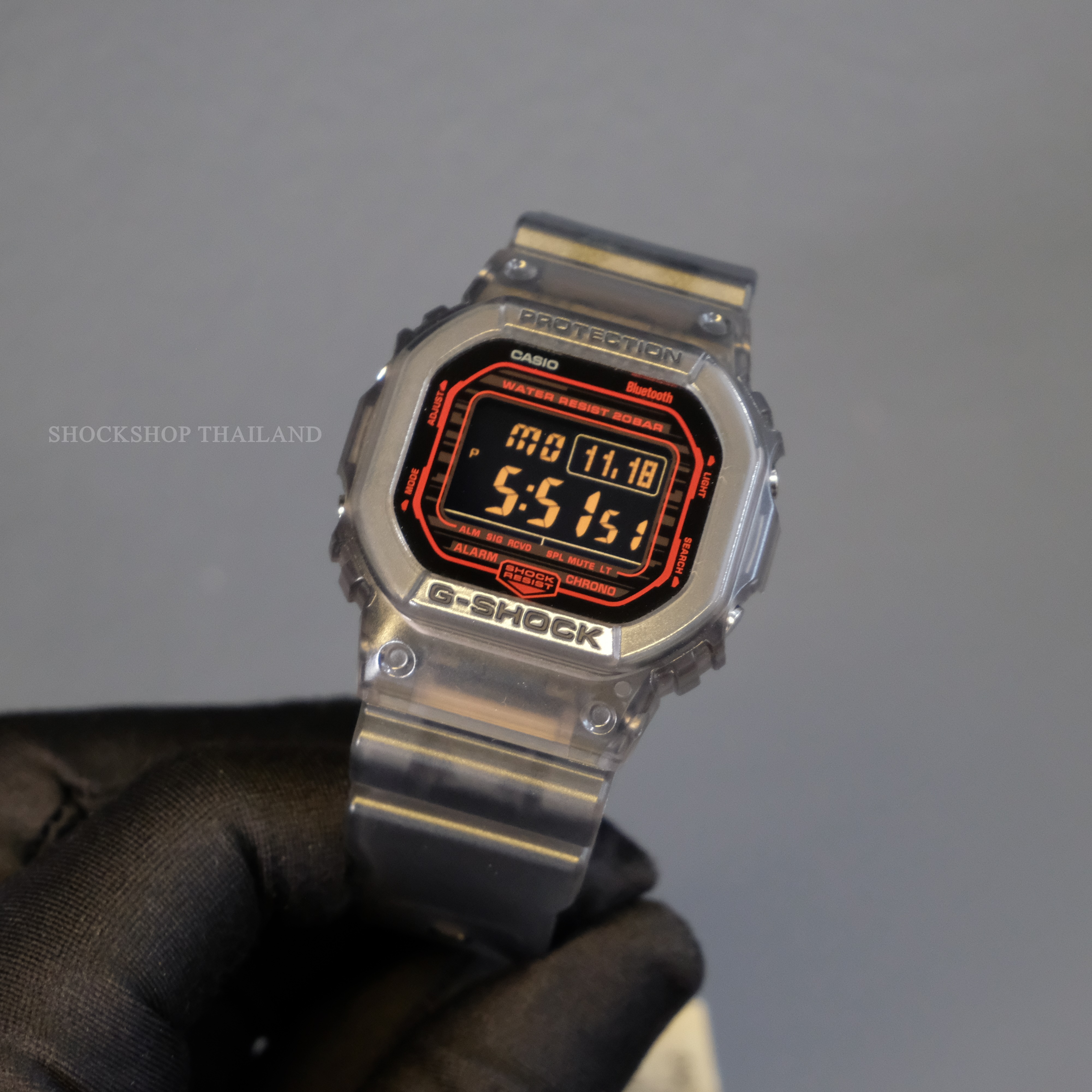 นาฬิกาผู้ชาย G-Shock รุ่น DW-B5600G-1 ซีรีส์ 5600 จีช็อค