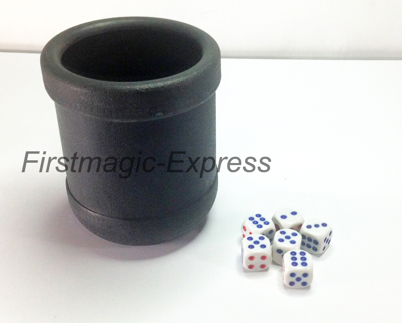 กระป๋องเกมส์ลูกเต๋า