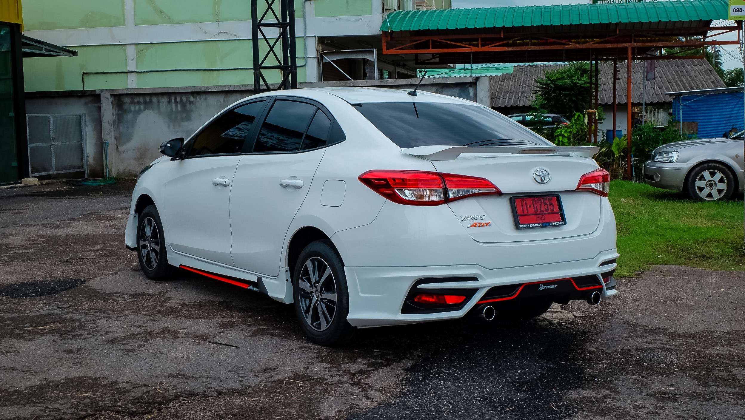 ชุดแต่ง Toyota Yaris Ativ 2017 By MJ V2