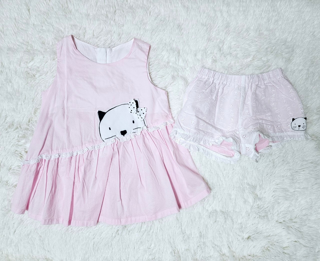 ชุดเซ็ท Le Petit Pumm ไซส์ 5y by ChaLom มือสอง เหมือนใหม่ ไม่มีตำหนิ
