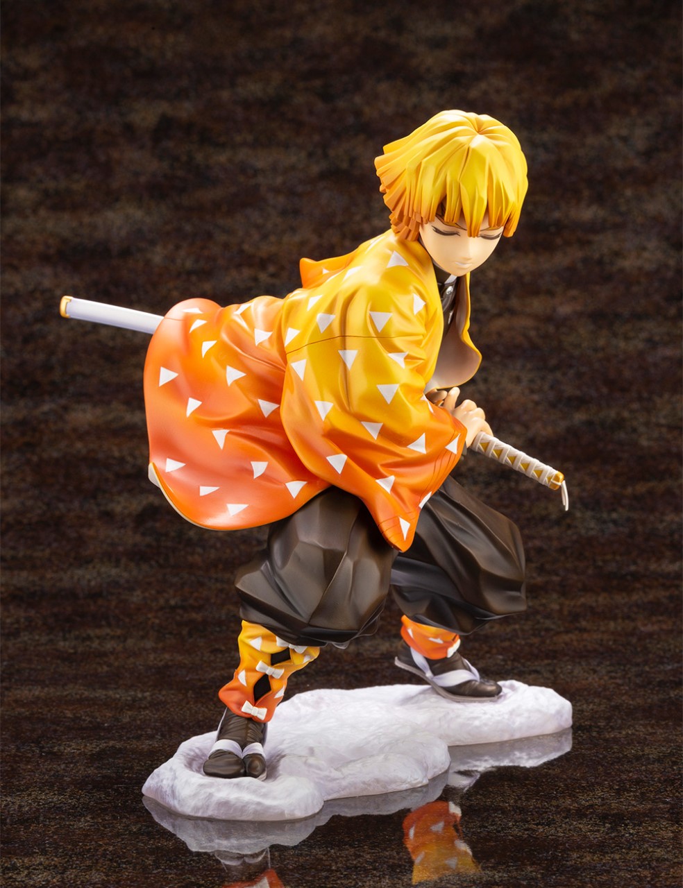 Zenitsu Agatsuma ARTFX J