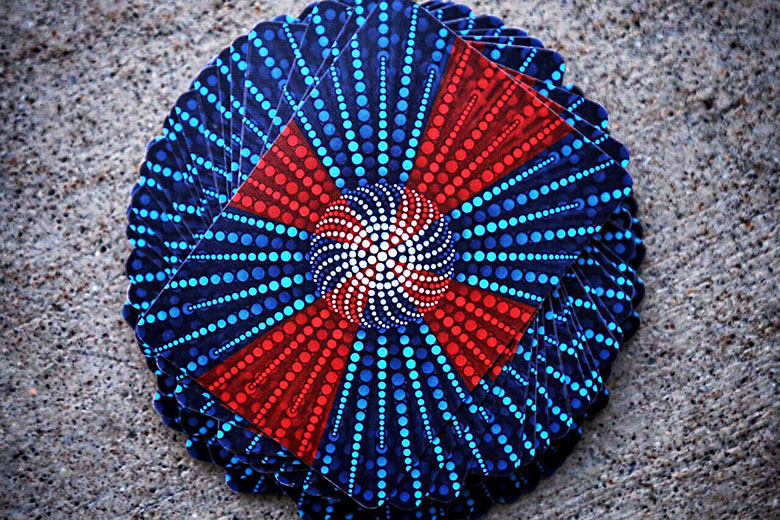 The OCULUS Playing Cards by Midnight Cards