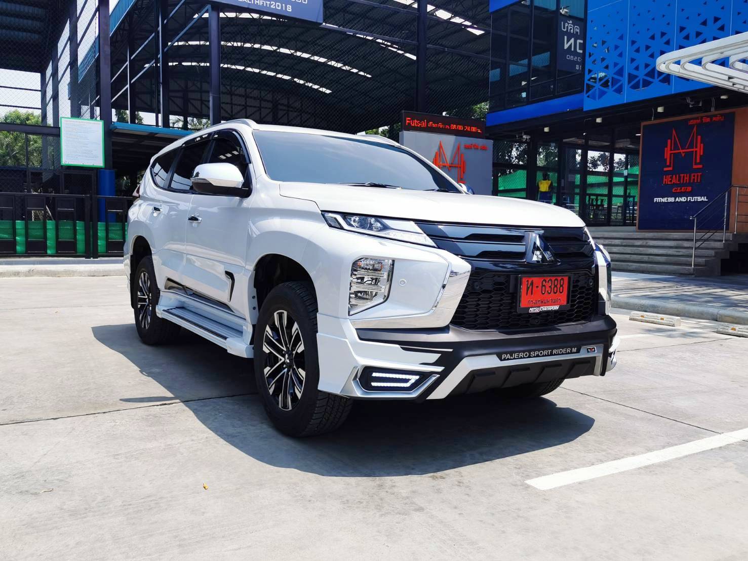 ชุดแต่ง Mitsubishi Pajero Sport 2020 By MJ V2