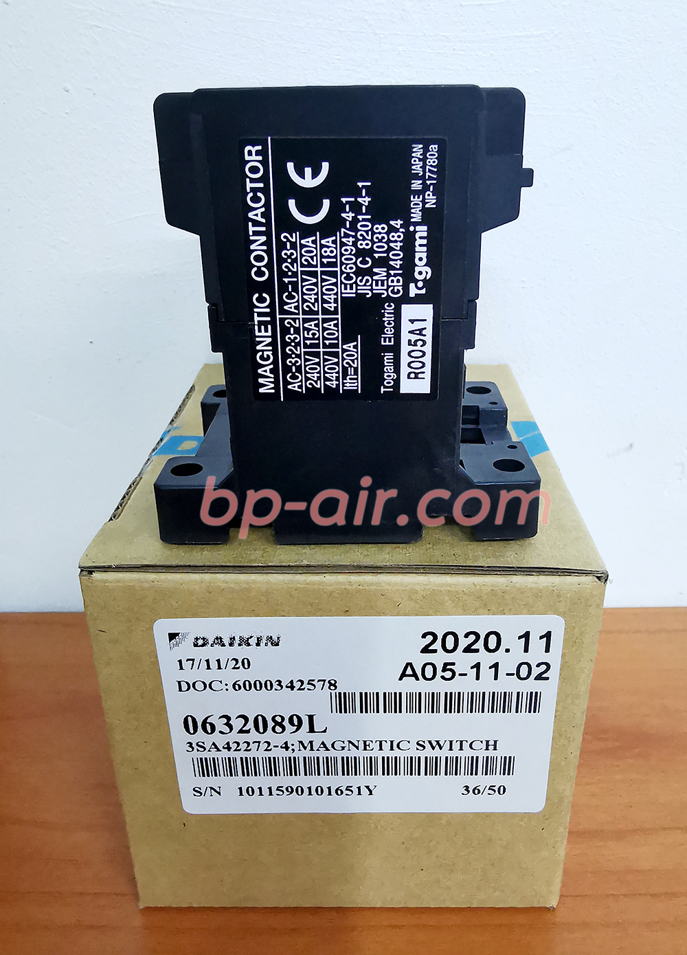 แมกเนติก CLK-15J40-P6C