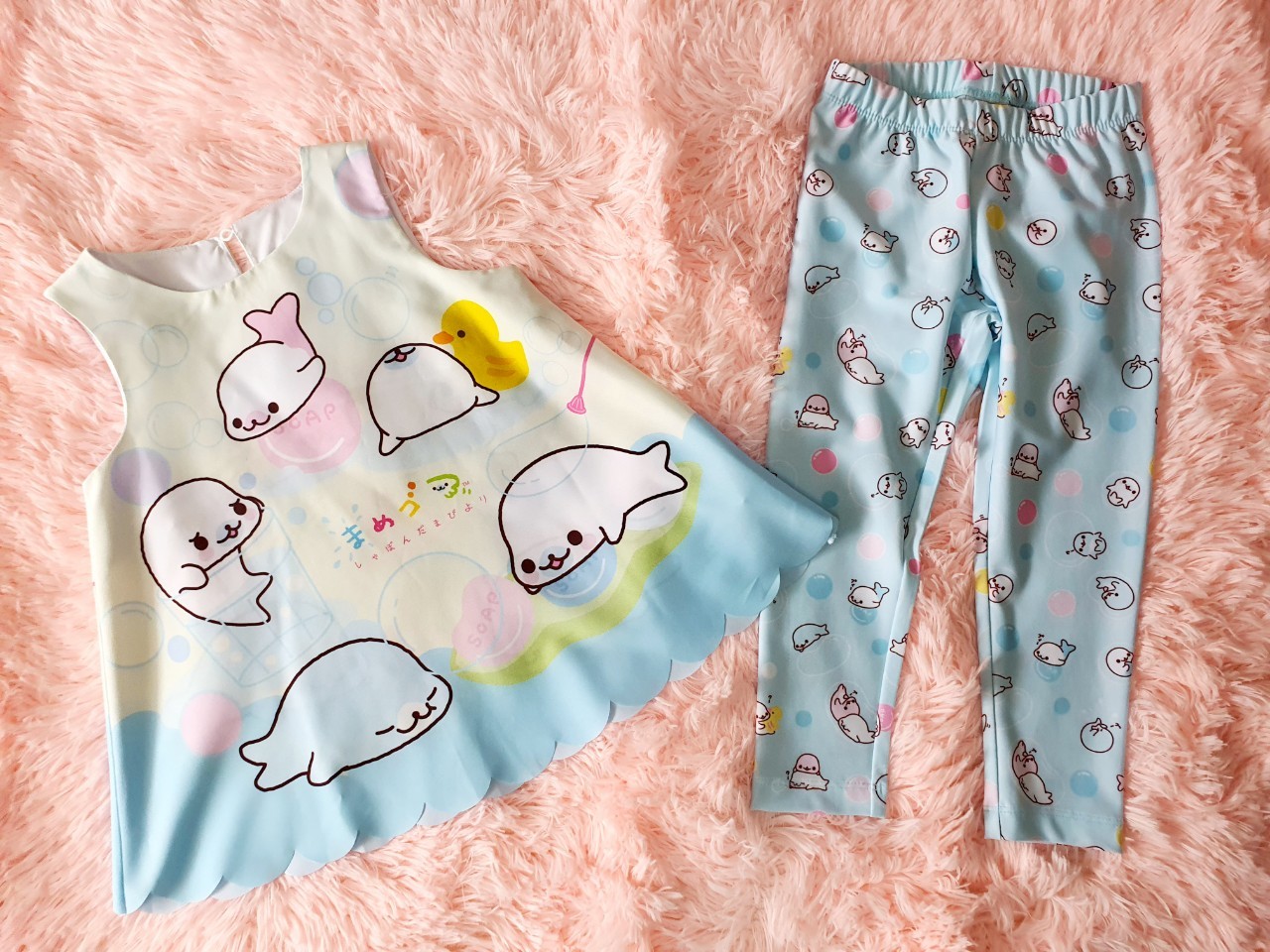 ชุดเซ็ท Laugh 3Y เสื้อ-กางเกง By Cha-lom มือสอง เหมือนใหม่