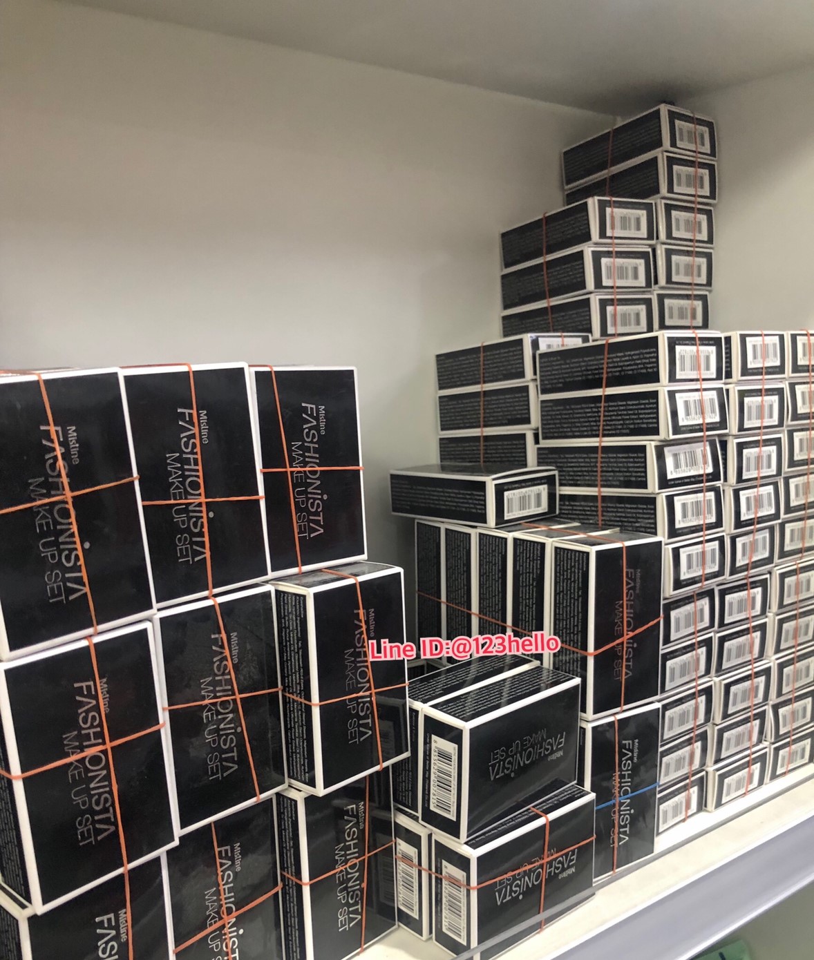 Mistine FASHIONISTA MAKE UP SET มิสทีน แฟชั่นนิสต้า เมค อัพ เซ็ท 10.2 g.