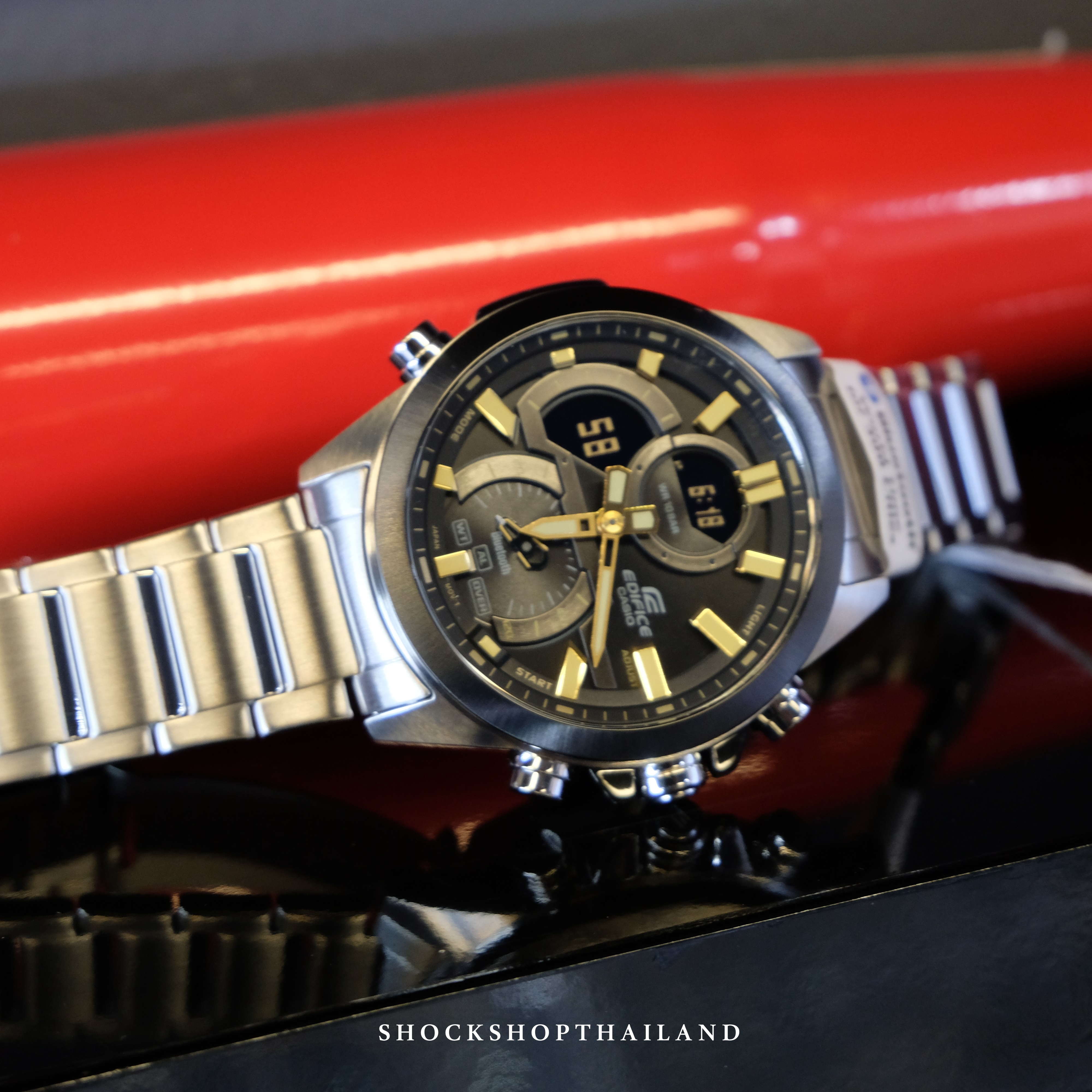 นาฬิกาผู้ชาย Casio EDIFICE รุ่น ECB-30DB-1A9 คาสิโอ