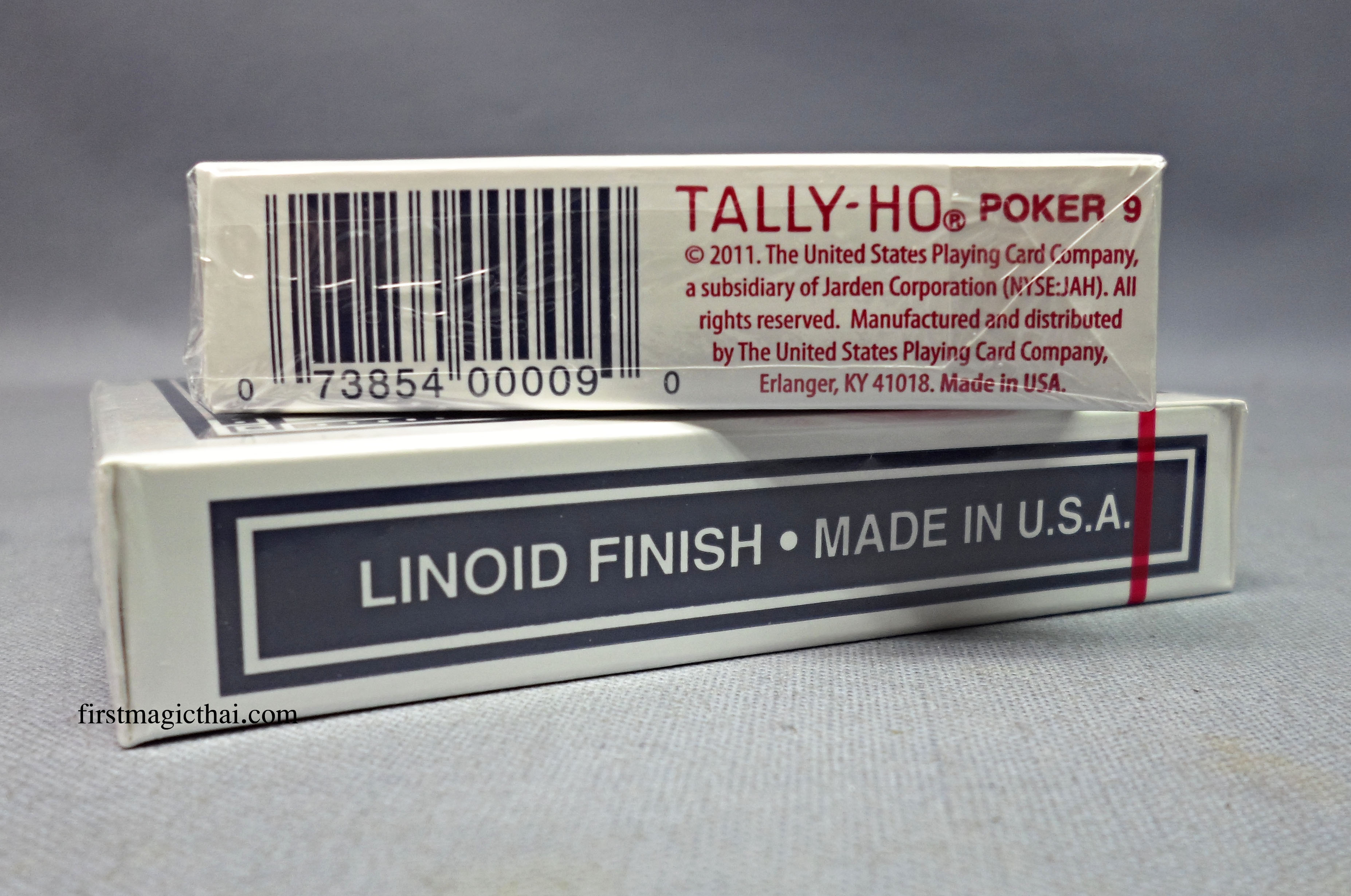 Tally-Ho Circle Back Playing Cards (Red)