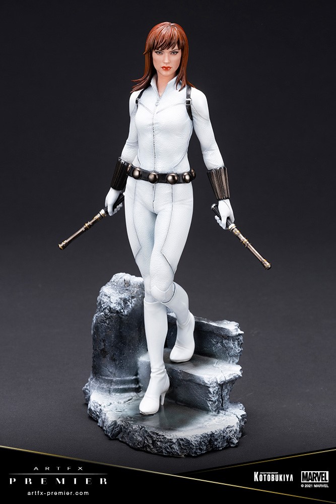 BLACK WIDOW White Costume Limited Edition ARTFX