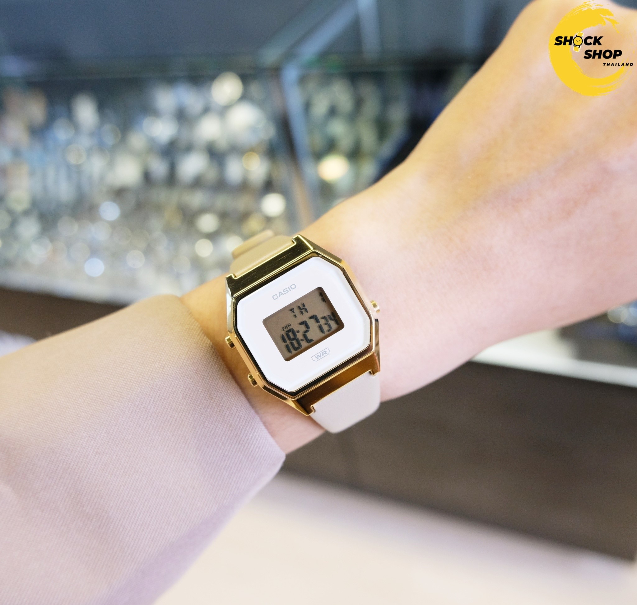 นาฬิกาผู้หญิง Casio รุ่น LA680WEGL-5 คาสิโอ