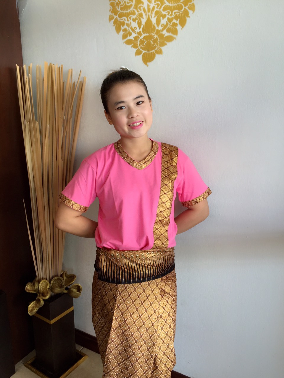 ชุดพนักงานนวด