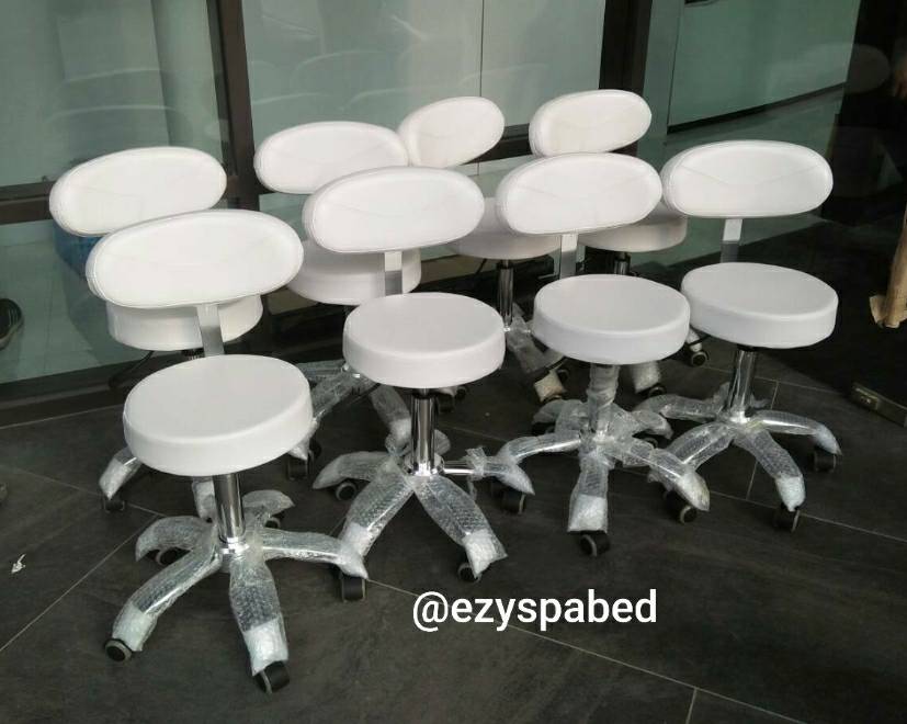 เก้าอี้มีพนักพิง รุ่นพรีเมี่ยม เกรดA ปรับระดับสูง-ต่ำ ระบบไฮดรอลิก สีดำ