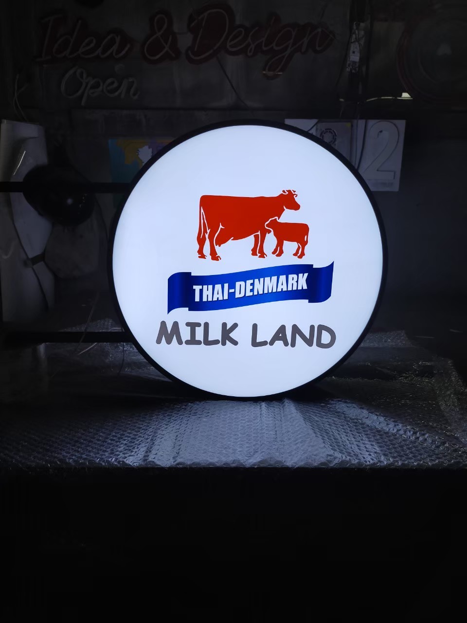 งานป้ายกล่องไฟ