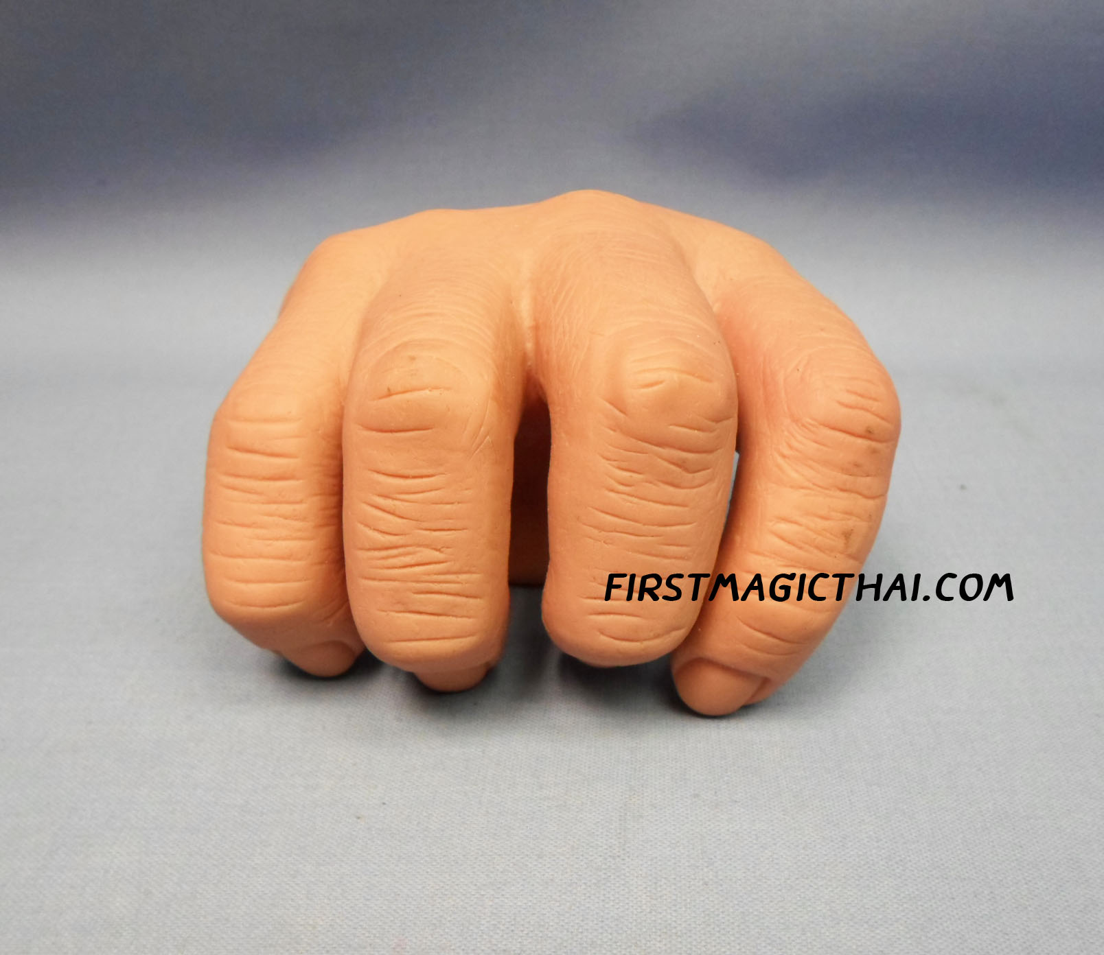 ฝ่ามือ ข้อมือ ใหญ่