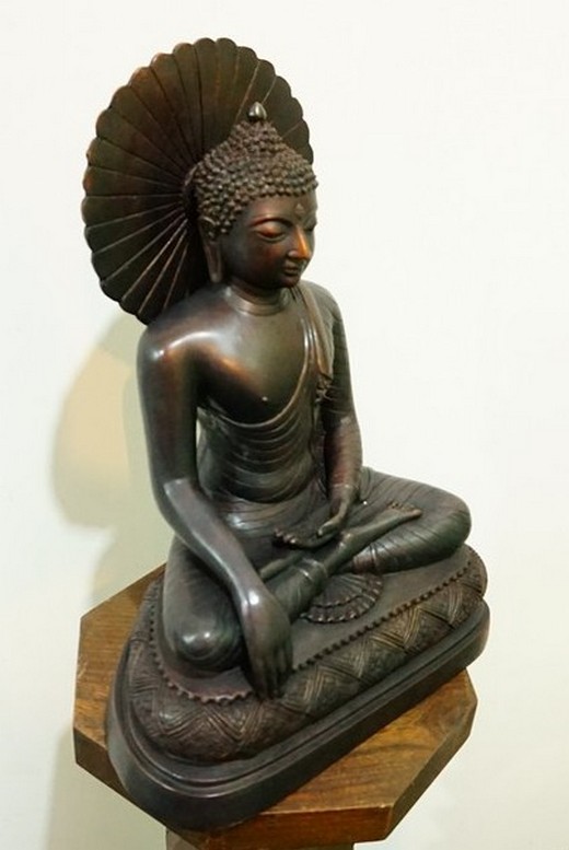 พระพุทธเมตตา หน้าตัก 9 นิ้ว รมดำ ปางมารวิชัย