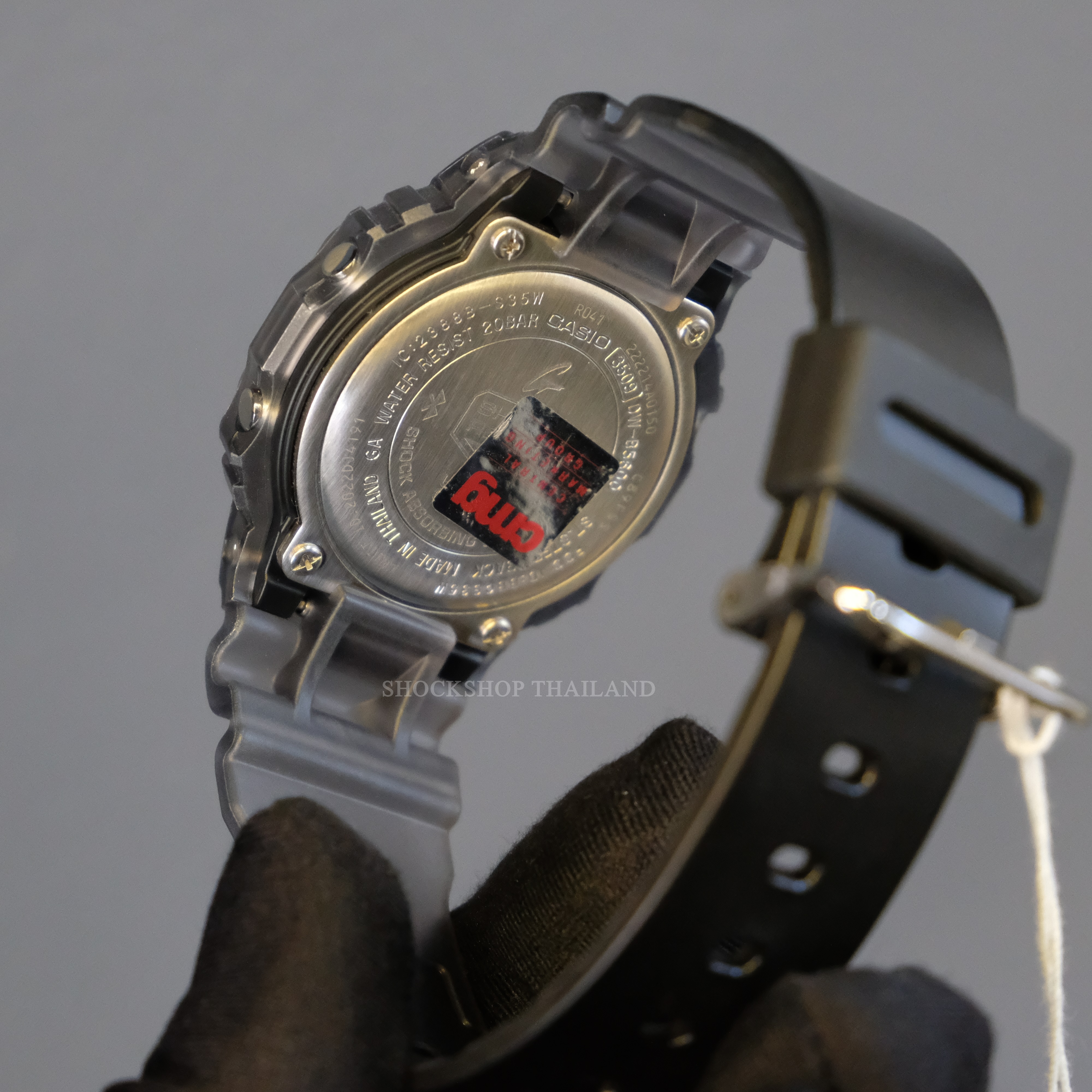 นาฬิกาผู้ชาย G-Shock รุ่น DW-B5600G-1 ซีรีส์ 5600 จีช็อค