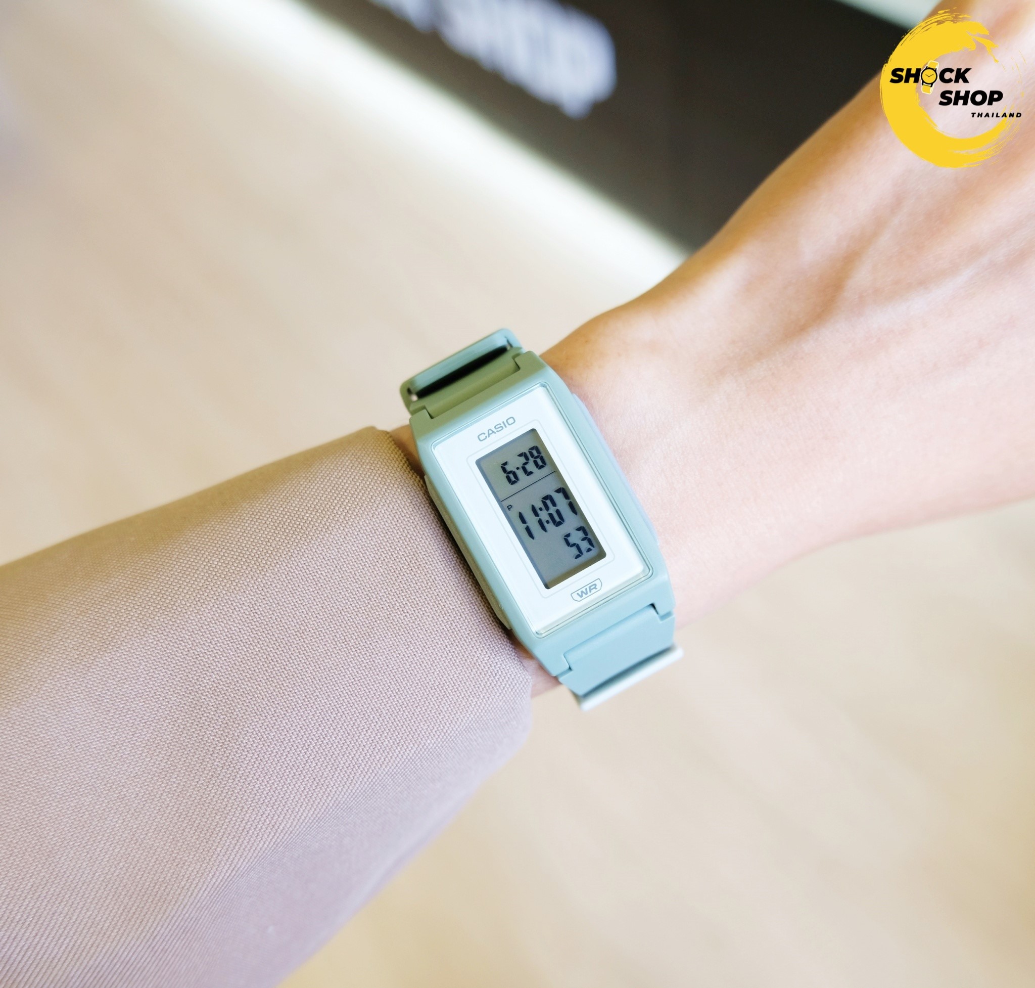 นาฬิกาผู้หญิง Casio รุ่น LF-10WH-3 คาสิโอ