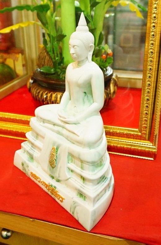 พระหลวงพ่อพุทธโสธร สีหินอ่อน หน้าตัก 5 นิ้ว