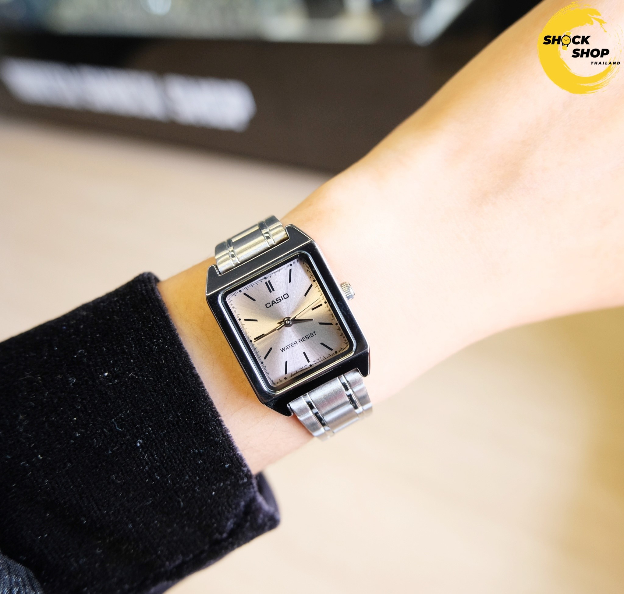 นาฬิกาผู้หญิง Casio Dress อะนาล็อก รุ่น LTP-V007D-4E คาสิโอ