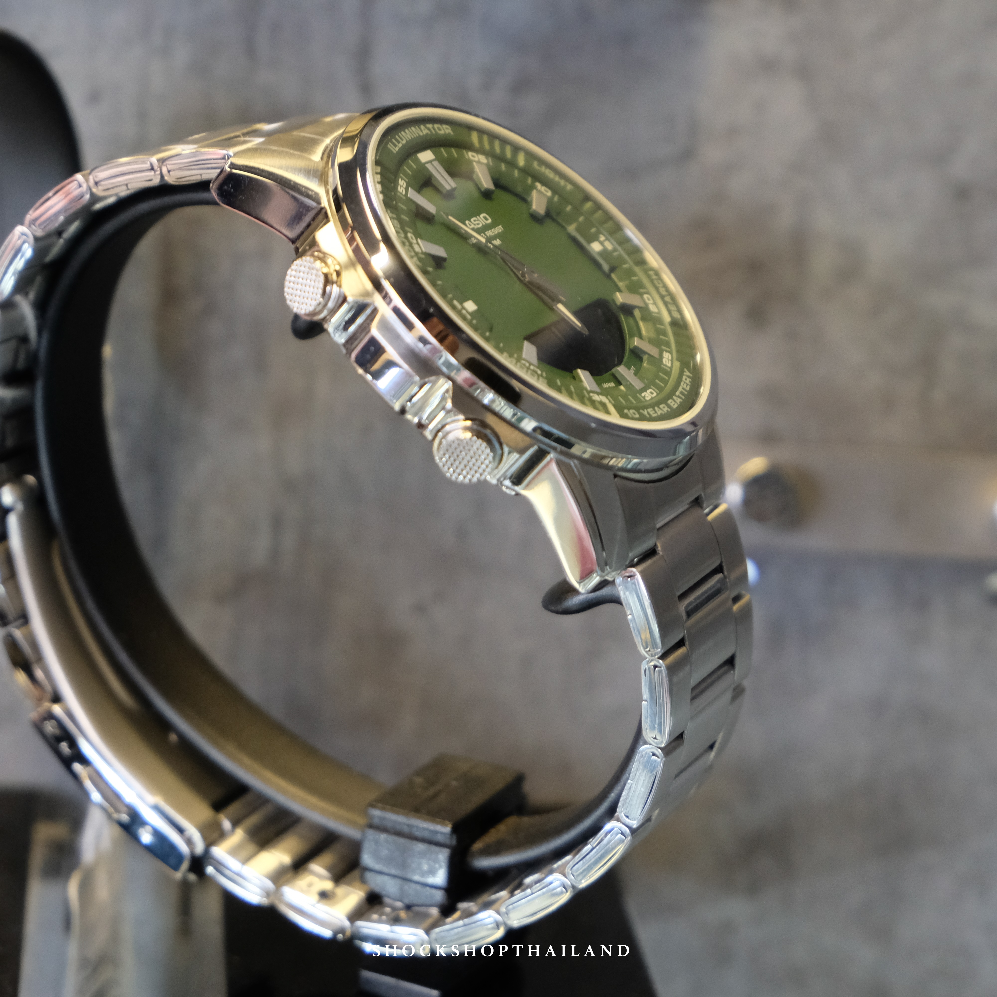 นาฬิกาผู้ชาย Casio รุ่น AMW-880D-3AV คาสิโอ