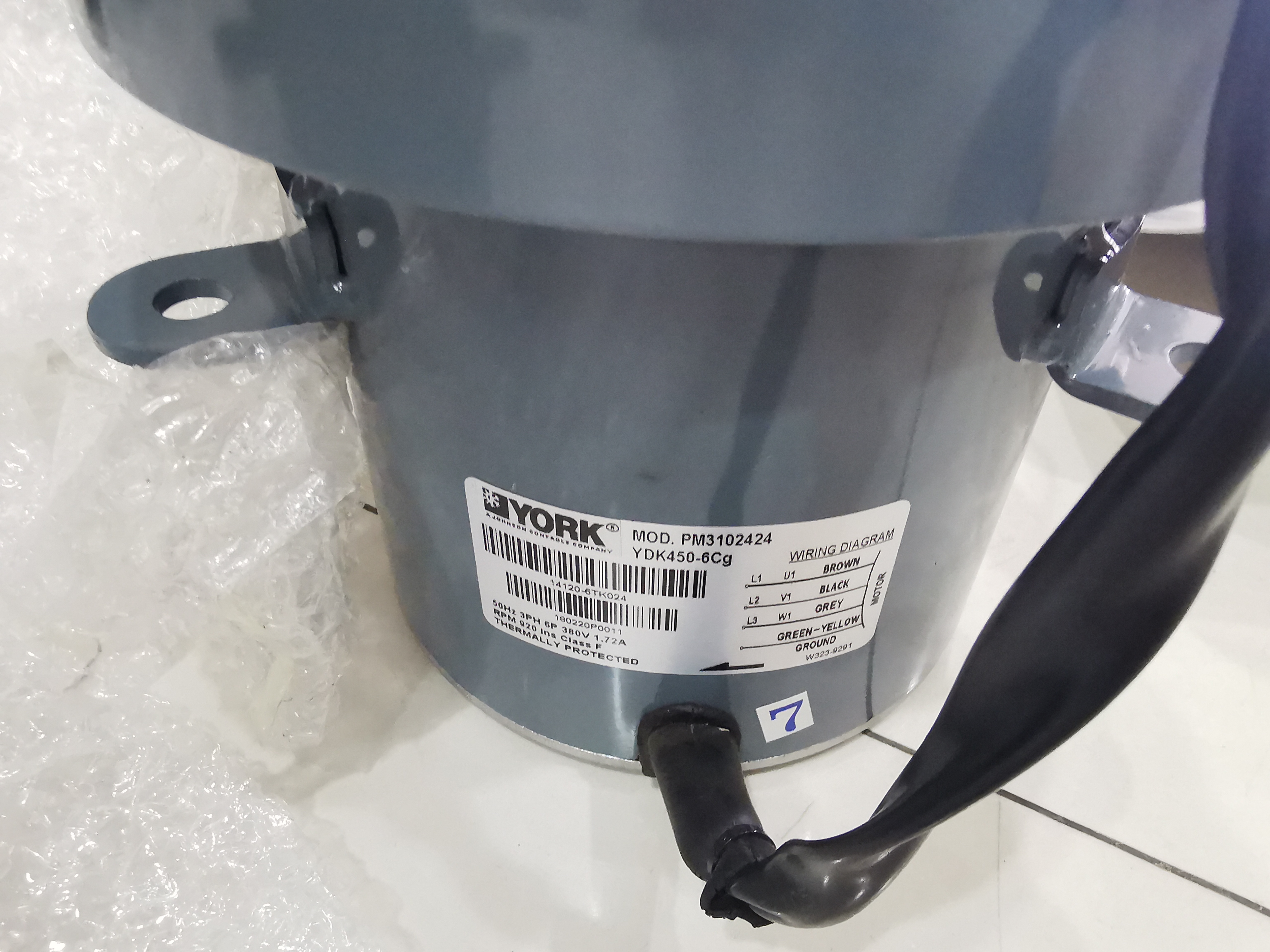 มอเตอร์คอยล์ร้อน YDK450-6Cg