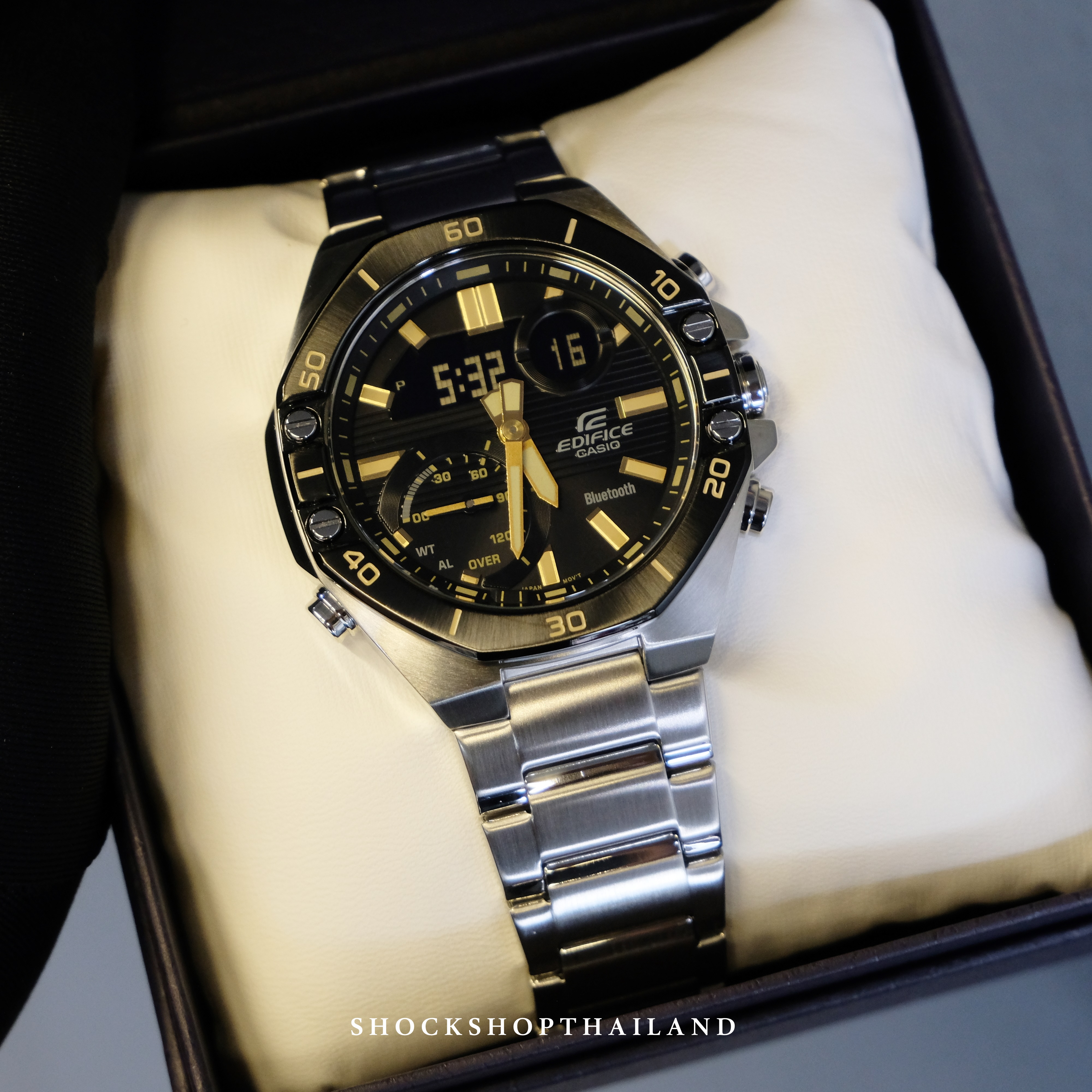 นาฬิกาผู้ชาย Casio EDIFICE รุ่น ECB-10DB-1A9 คาสิโอ