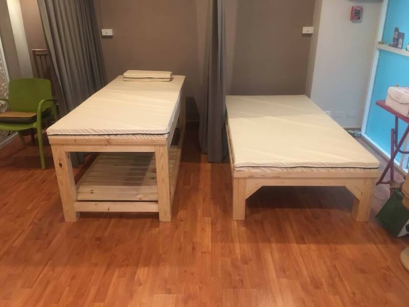 เตียงนวดน้ำมัน พร้อมเบาะ มาตราฐาน ขนาด 180x80x80 ซม
