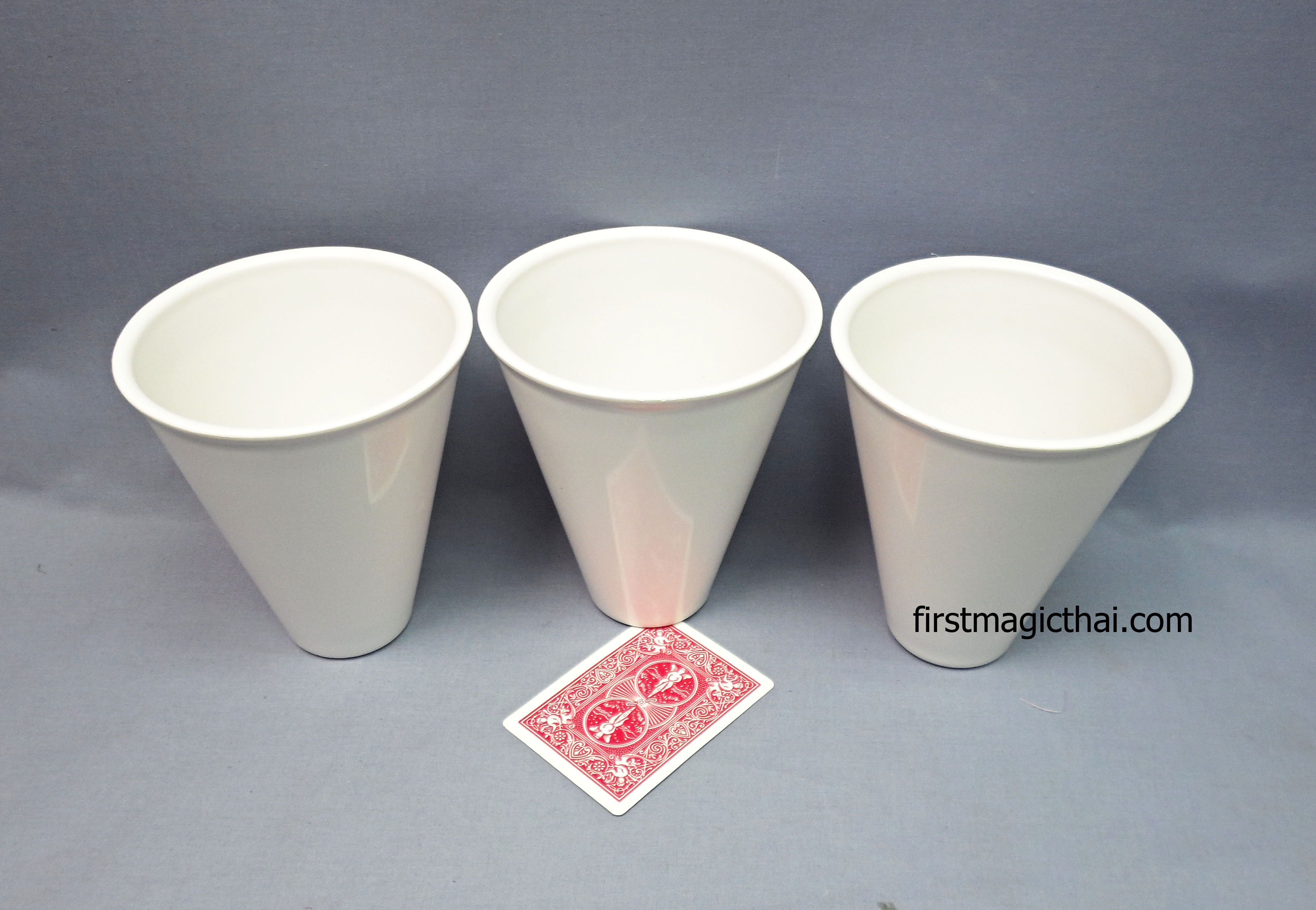 แก้วโยน กายกรรม 3ใบ / Set Juggle Shaker Cups