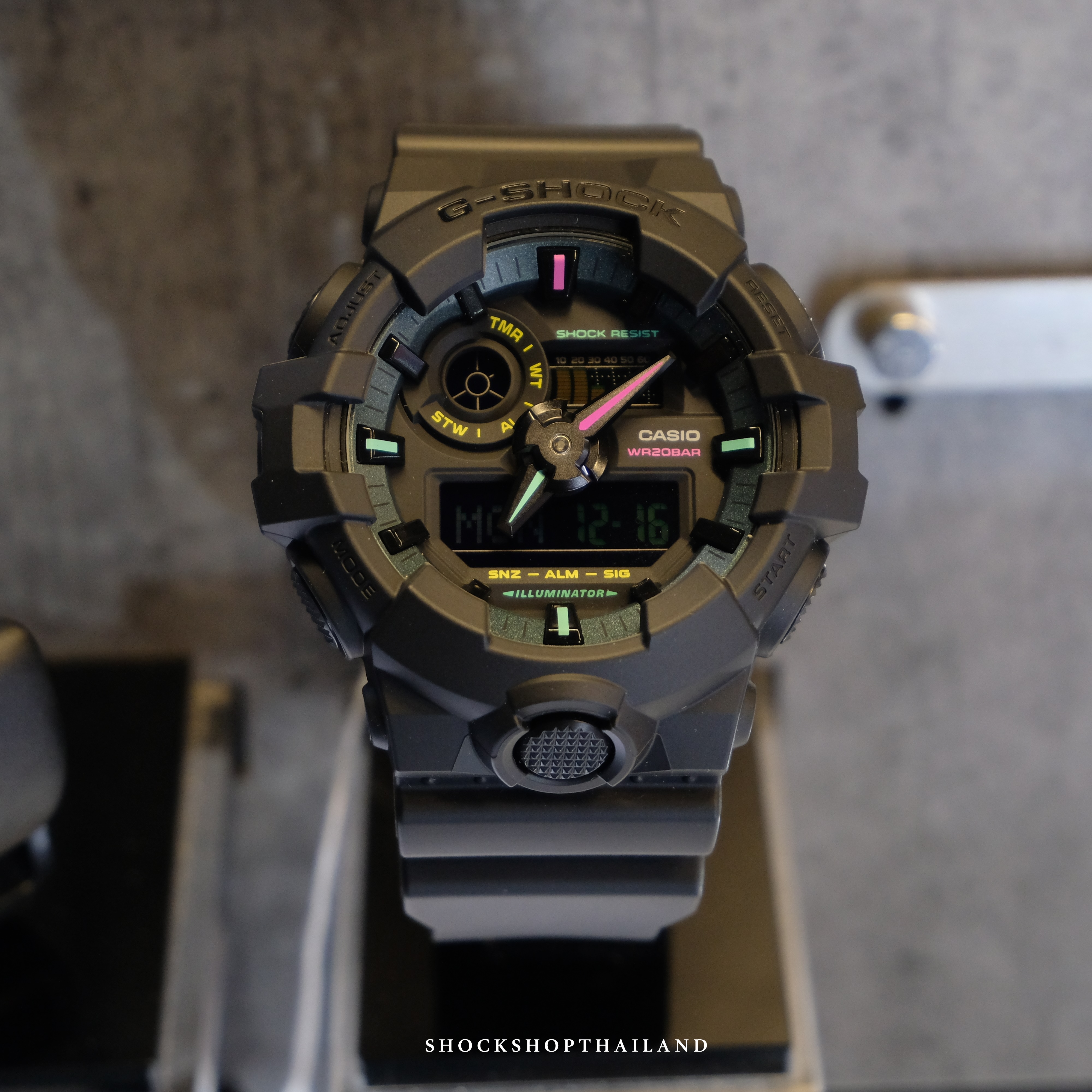 นาฬิกาผู้ชาย G-SHOCK รุ่น GA-700MF-1A ซีรีส์ GA-700 จีช็อค